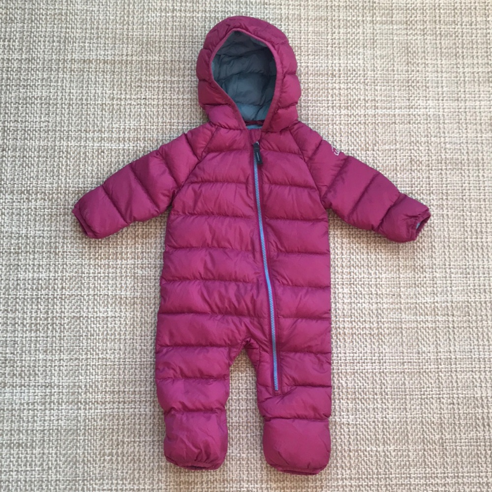 L.L. Bean Ultralight 650 Puffer Bunting (size 0-3m)